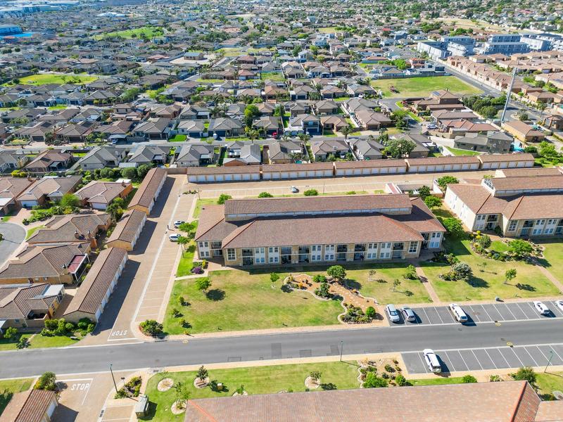 2 Bedroom Property for Sale in Sonkring Western Cape